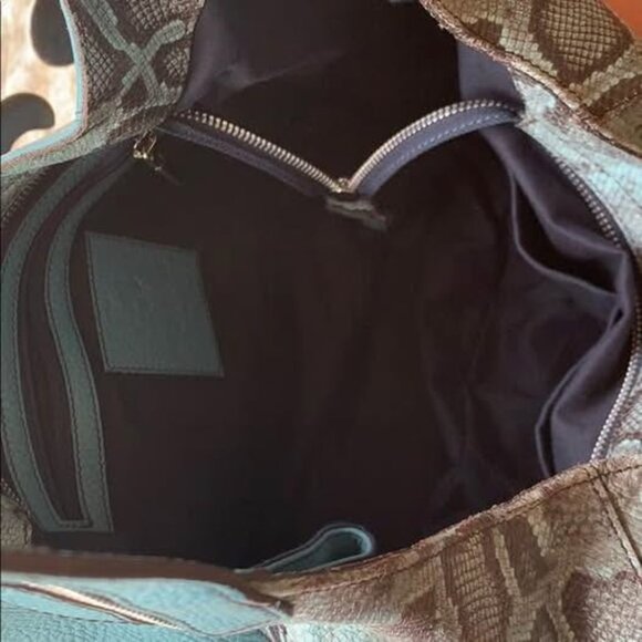 100% genuine leather Niquea.D hobo purse 👜 - Picture 4 of 5
